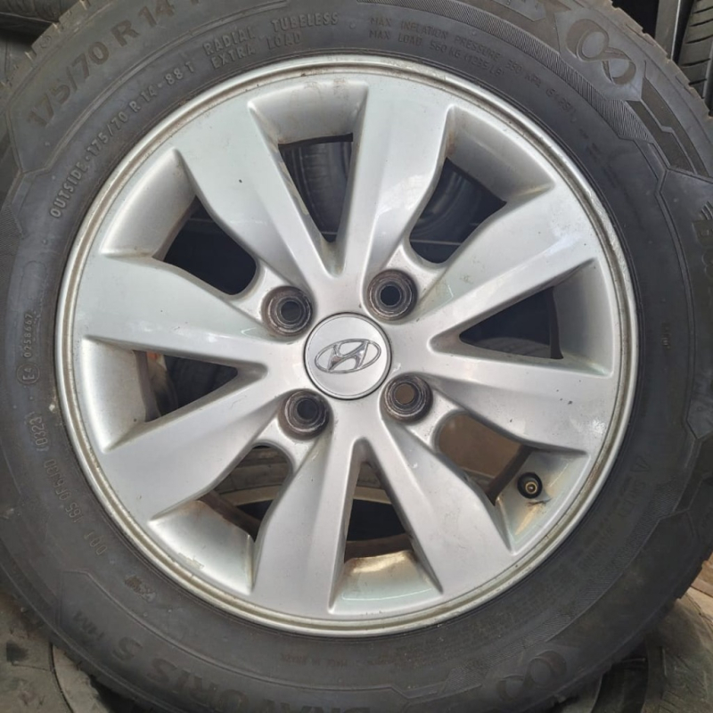 Rodas aro 14 Hyundai hb20